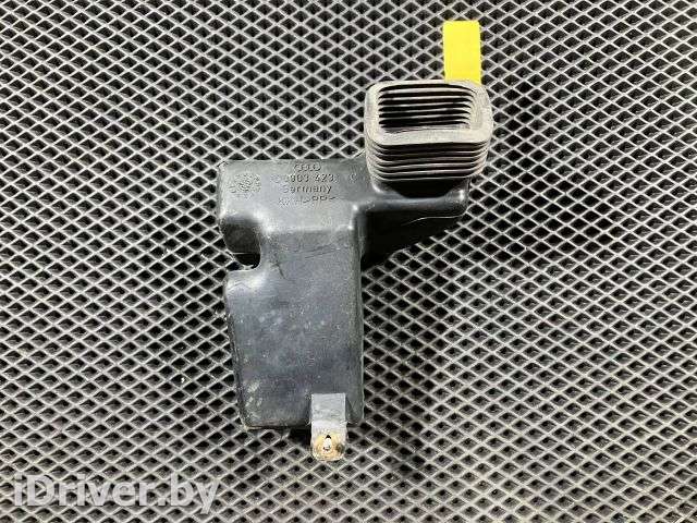 Дефлектор радиатора Audi A8 D2 (S8) 2001г. 4D0903423C - Фото 1