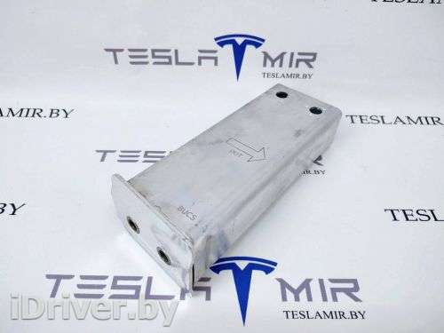 Усилитель бампера Tesla model Y 2021г. 1109193-00 - Фото 1