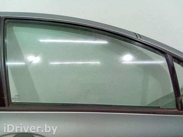 Стекло двери передней правой Toyota Yaris 2 2007г.  - Фото 1