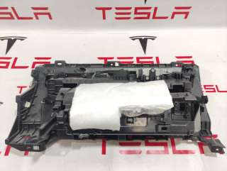 Бардачок Tesla model Y 2021г. 1083340-00-H,1083340-00-O,1083340-00-J - Фото 4