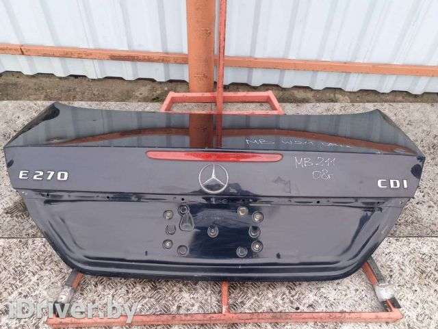 Крышка багажника (дверь 3-5) Mercedes E W211 2008г.  - Фото 1