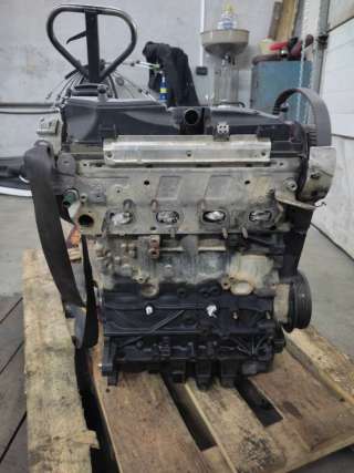 Двигатель  Volkswagen Crafter 1 2.0  Дизель, 2013г. CFH  - Фото 2