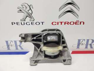  Подушка двигателя к Peugeot 308 2 Арт W714829