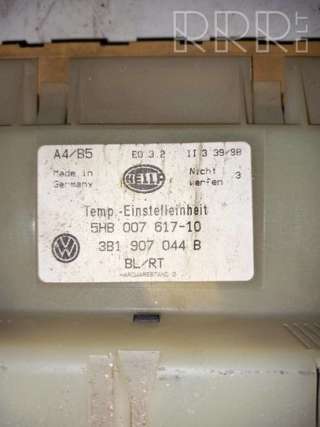 Блок управления печки/климат-контроля Volkswagen Passat B5 1998г. 3b1907044b, 5hb00761710 , artLTA457 - Фото 2