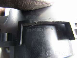 Фонарь габаритный Mazda MPV 2 2003г. artRAM59356 - Фото 5