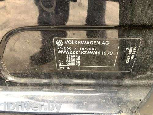 Ручка наружная задняя правая Volkswagen Golf 6 2009г.  - Фото 1