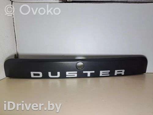 Накладка подсветки номера Dacia Duster 1 2013г. 848100019, 848100019r, h79 , artVIC22251 - Фото 1