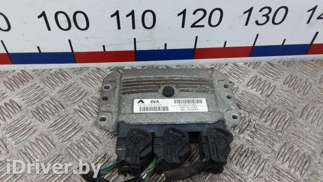 Блок управления двигателем Dacia Sandero 2 2013г. 8201117953 - Фото 1