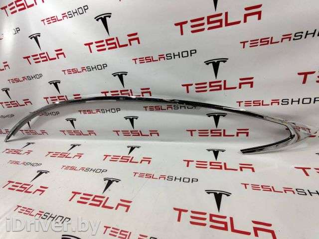Молдинг (накладка кузовная) Tesla model S 2014г. 1039307-00-A - Фото 1