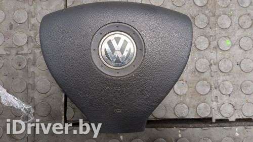 Подушка безопасности водителя Volkswagen Scirocco 2009г. 1K0880201 - Фото 1