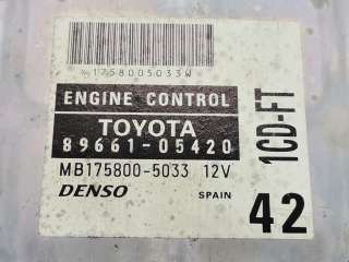 Блок управления двигателем Toyota Avensis 1 2001г. 8966105420, 1758005033 - Фото 3