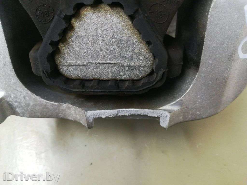 Подушка крепления двигателя Volkswagen Jetta 7 2019г. G348700J  - Фото 7
