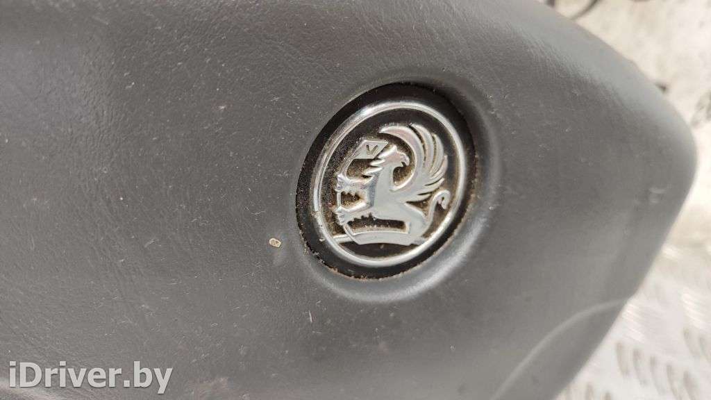 Подушка безопасности водителя Opel Vivaro A 2005г. 93859347  - Фото 2