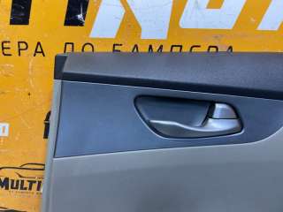 Обшивка двери задняя правая Kia Cerato 4 2021г. 83340m7200 - Фото 4