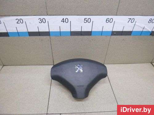 Подушка безопасности в рулевое колесо Peugeot 308 1 2009г. 4112LA Citroen-Peugeot - Фото 1