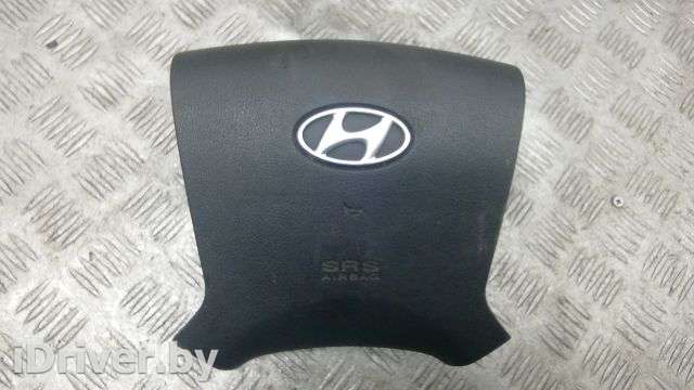 Подушка безопасности водителя Hyundai H1 2 2011г.  - Фото 1