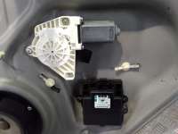 Стеклоподъемник электрический задний правый Mercedes B W245 2007г. A1697303879, A1697301679 - Фото 3