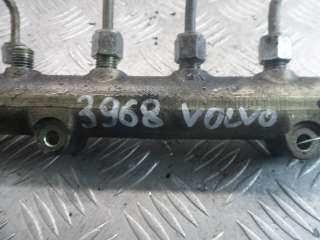 8658252 Топливная рампа Volvo S60 1 Арт 18.31-493381, вид 2