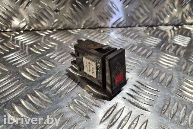 Кнопка аварийной сигнализации Audi 100 C4 1993г. 4a0941509 , art855491 - Фото 1