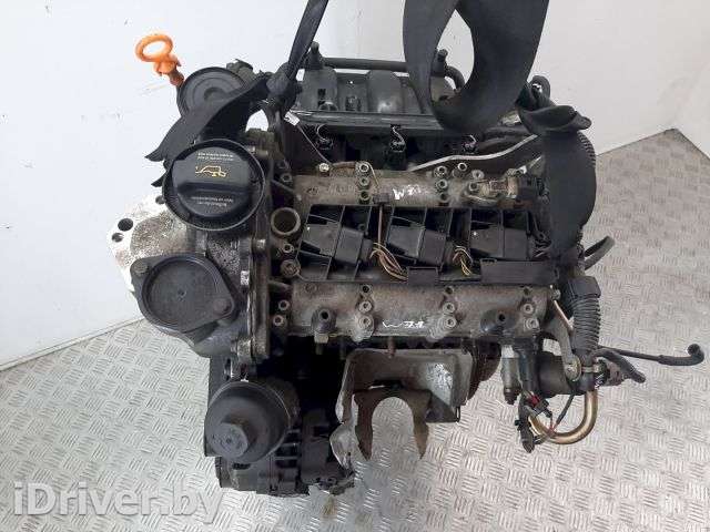 Двигатель  Volkswagen Polo 4 1.2  2007г. AZQ 121911  - Фото 1