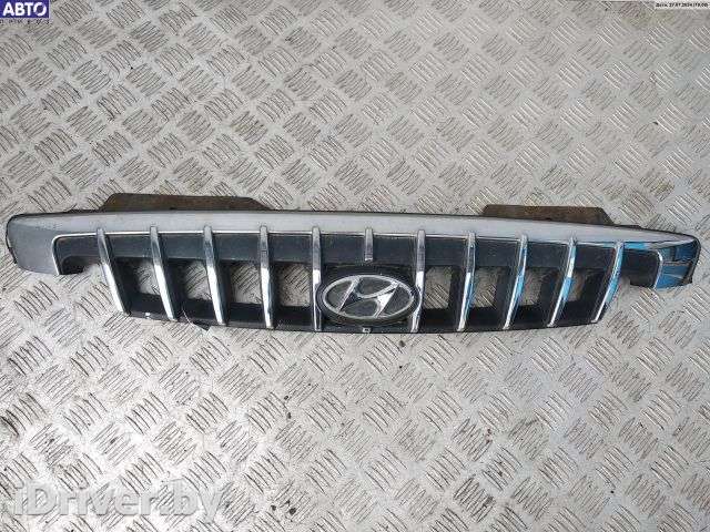 Решетка радиатора Hyundai H1 1 2006г.  - Фото 1