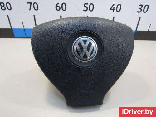 Подушка безопасности в рулевое колесо Volkswagen Jetta 5 2007г. 1K0880201M1QB - Фото 1