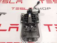 AG151536-C1 Электропривод к Tesla model X Арт 9935407