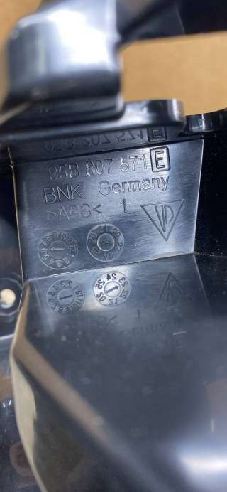 кронштейн крепления бампера заднего Porsche Macan restailing 2023г. 95B807571 - Фото 3
