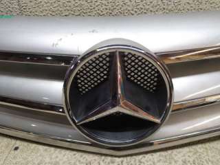 решетка радиатора Mercedes B W245 2007г.  - Фото 3