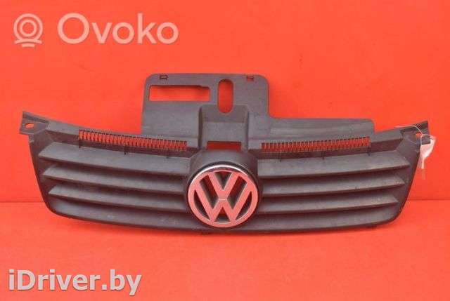 Решетка радиатора Volkswagen Polo 4 2002г. 6q0853651, 6q0853651 , artMKO56774 - Фото 1