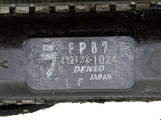Радиатор (основной) Mazda Premacy 1 2004г. FP8715200C, 4221321024 - Фото 4