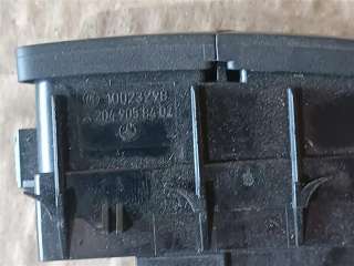Номер по каталогу: A2049058402 Кнопка центрального замка  слева. Mercedes E W212 Арт , вид 3