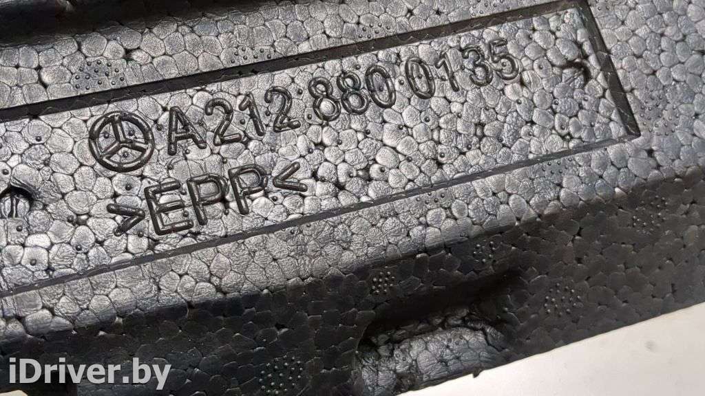 Усилитель бампера Mercedes E W212 2016г.   - Фото 3