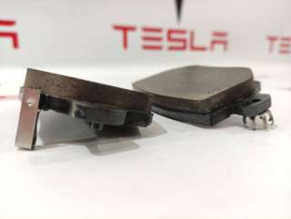 Тормозные колодки зад. Tesla model Y 2021г. 1188644-00-C - Фото 3