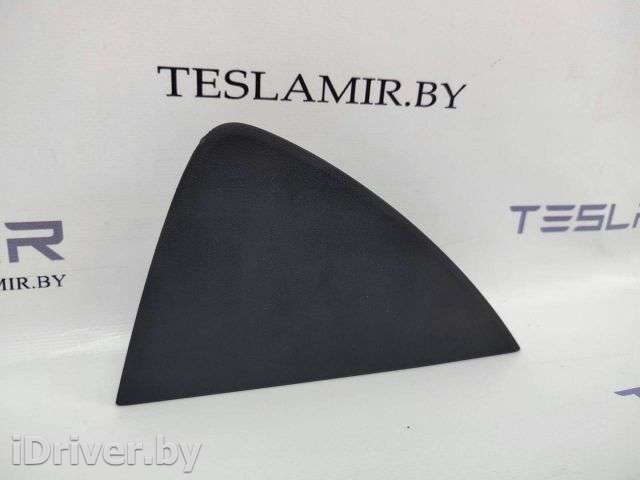 Накладка боковая торпеды левая Tesla model 3 2022г. 1083361-00 - Фото 1