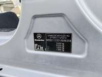 Часть кузова (вырезанный элемент) Mercedes E W211 2005г.  - Фото 7