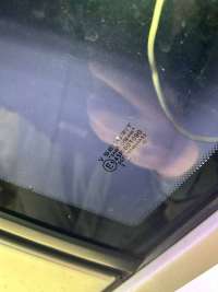 Стекло кузовное боковое левое Porsche Cayenne 955 2004г.  - Фото 3