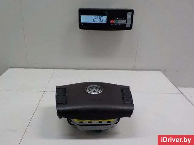 Подушка безопасности в рулевое колесо Volkswagen Phaeton 2003г. 3D0880203B4B1 - Фото 1