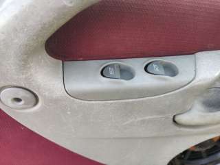  Кнопка стеклоподъемника переднего левого к Fiat Multipla 1 Арт G007-064