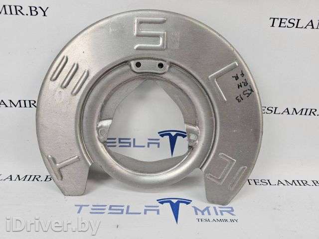Кожух защитный тормозного диска передний Tesla model 3 2020г. 1044661-00,1044662-00 - Фото 1