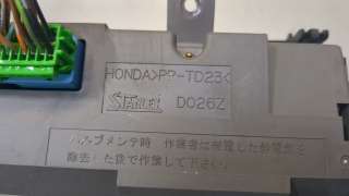 Блок управления печки/климат-контроля Honda CR-V 2 2004г.  - Фото 5