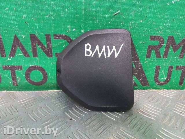 кронштейн аварийного знака BMW 7 G11/G12 2015г. 51497383584, 7383584 - Фото 1