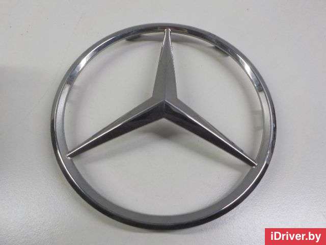 Эмблема Mercedes R W251 2007г. 2518880086 Mercedes Benz - Фото 1