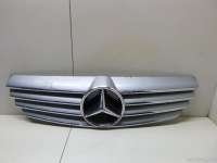 20988001237246 Mercedes Benz Решетка радиатора к Mercedes E W211 Арт E40364705