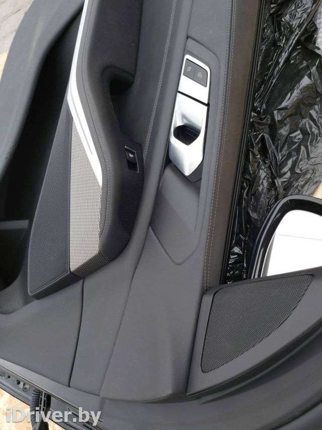 уголок двери внутренний передний левый BMW X5 G05 2022г.  - Фото 1