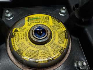 Подушка безопасности в рулевое колесо Renault Duster 1 2013г. 985101029R - Фото 4