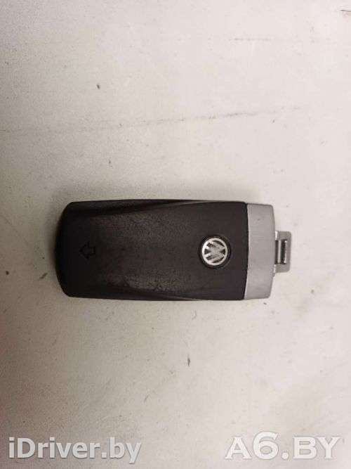 Ключ Volkswagen Passat B6 2007г.  - Фото 1