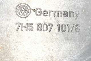 Заглушка (решетка) в бампер передний Volkswagen Multivan T5 2008г. 7H5807101 , art11330407 - Фото 2