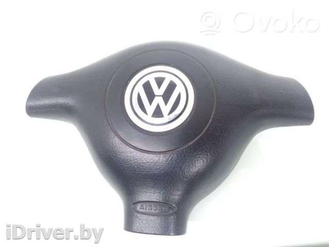 Подушка безопасности водителя Volkswagen Bora 2000г. 3b0880201al , artARA88632 - Фото 1
