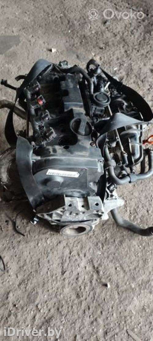 Двигатель  Volkswagen Golf 5 2.0  Бензин, 2005г. axx , artCOM17730  - Фото 1